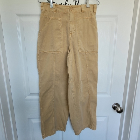 Universal Thread Pants - Universal Thread 100% Cotton Khaki  Straight Leg Pants Women's Size 4